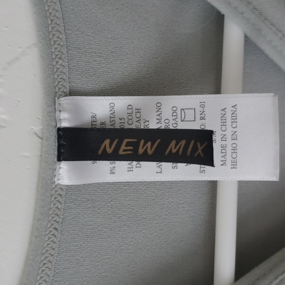 NWOT New Mix Womans Heather Green Shirt - Picture 4 of 5